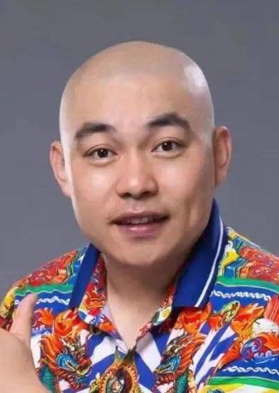 郝盟 